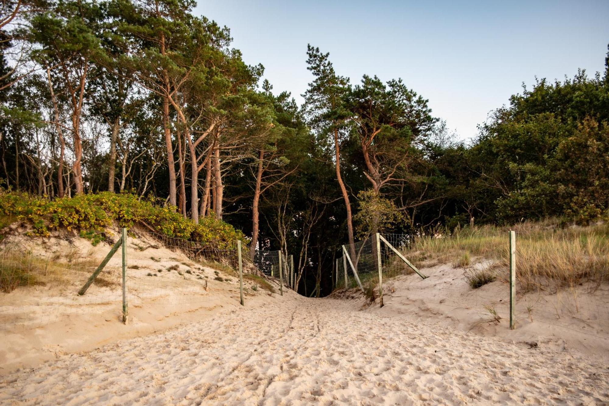 Surf Apartament I Grzybowo  Buitenkant foto